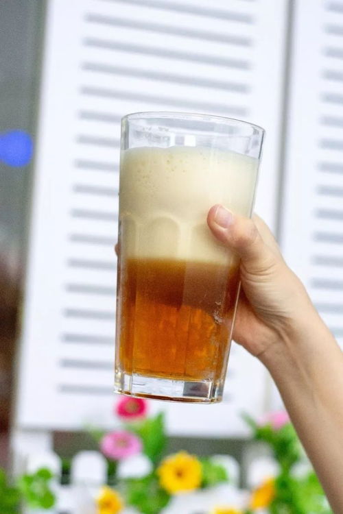 劈佢 容桂獨(dú)家氮?dú)?啤酒 免費(fèi)喝 一口就淪為腦殘粉 飲啤酒茶啦喂